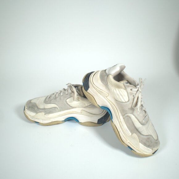 Balenciaga Triple S Size 7 - Picture 3 of 7